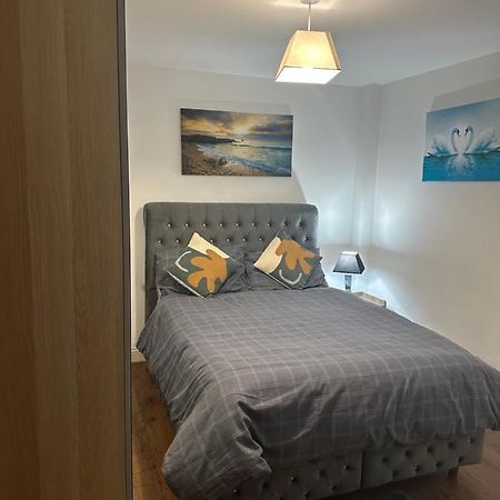 Beautiful Hoe Street Dream Ground Floor One Bedroom Apartment لندن المظهر الخارجي الصورة